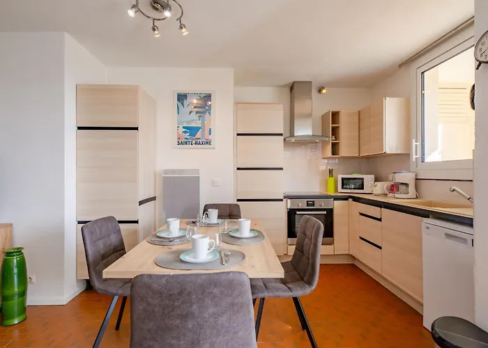 Les Coteaux Du Preconil-7 By Interhome Lejlighed